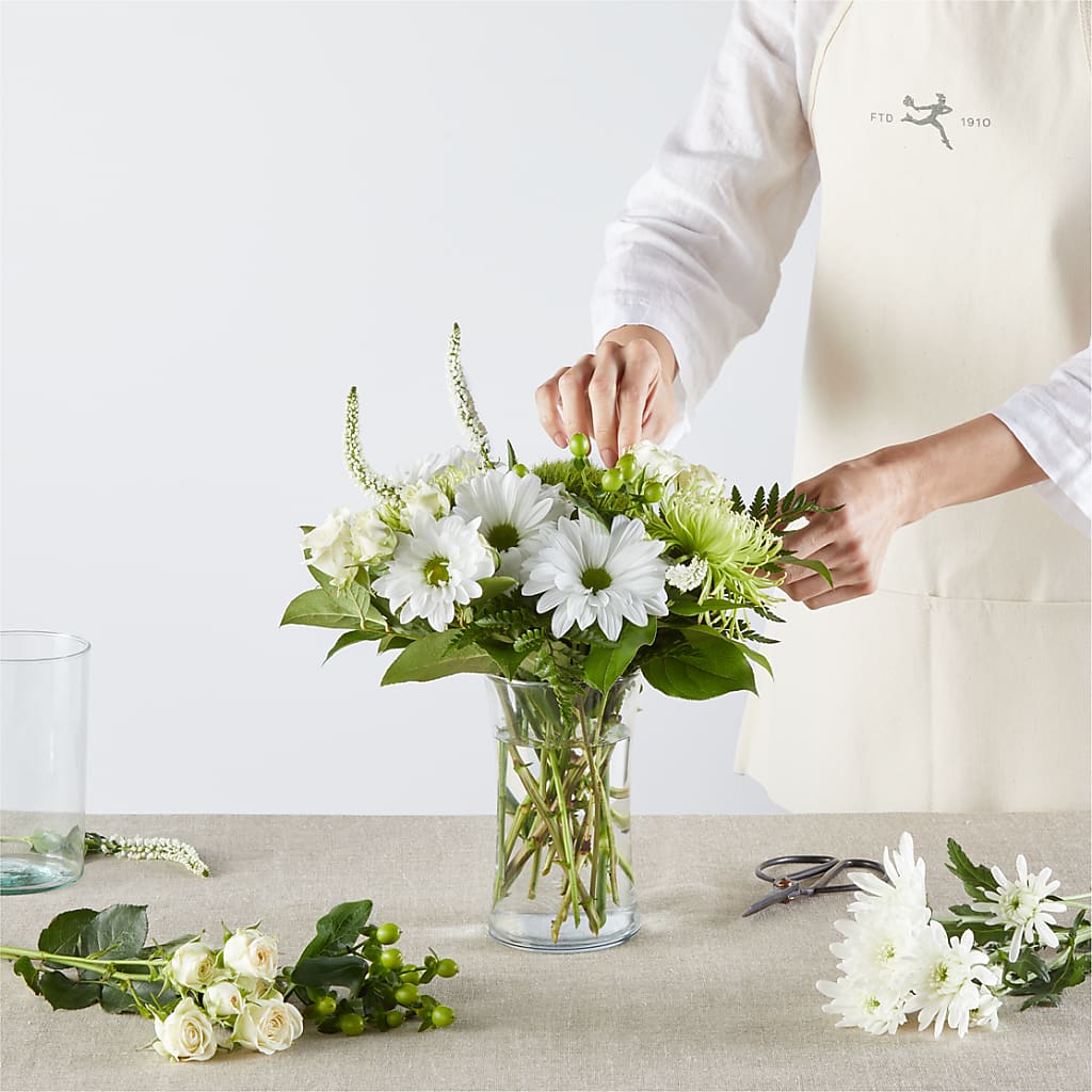 Irish Garden - A Florist Original – Four Seasons Flowers, Guelph ON