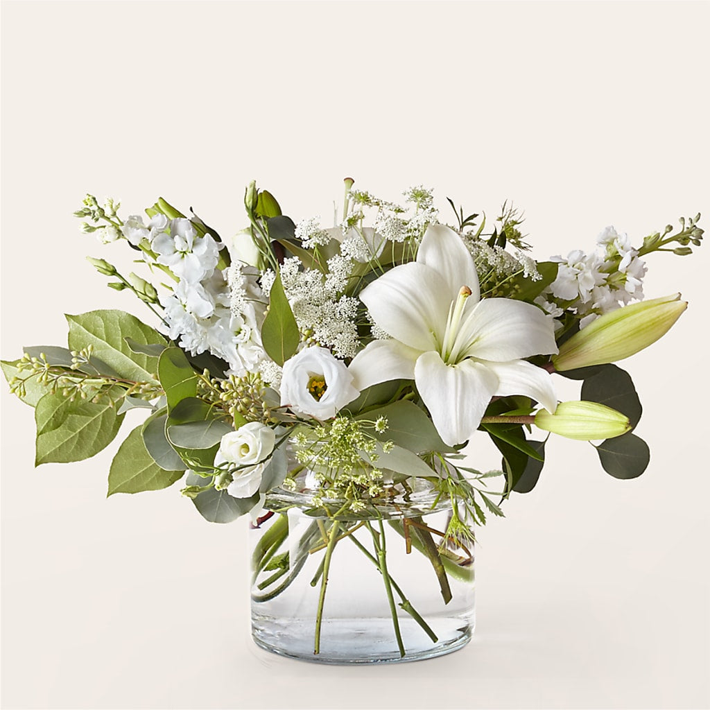 Alluring Elegance Bouquet – Four Seasons Flowers, Guelph ON