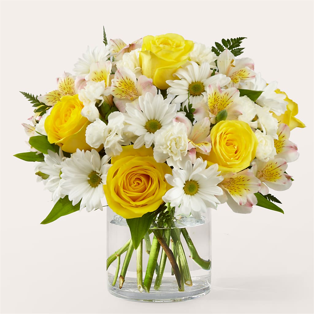 Gleeful Bouquet – Four Seasons Flowers, Guelph ON