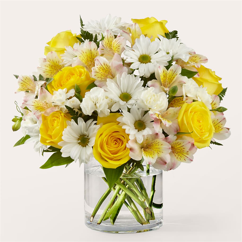 Gleeful Bouquet – Four Seasons Flowers, Guelph ON