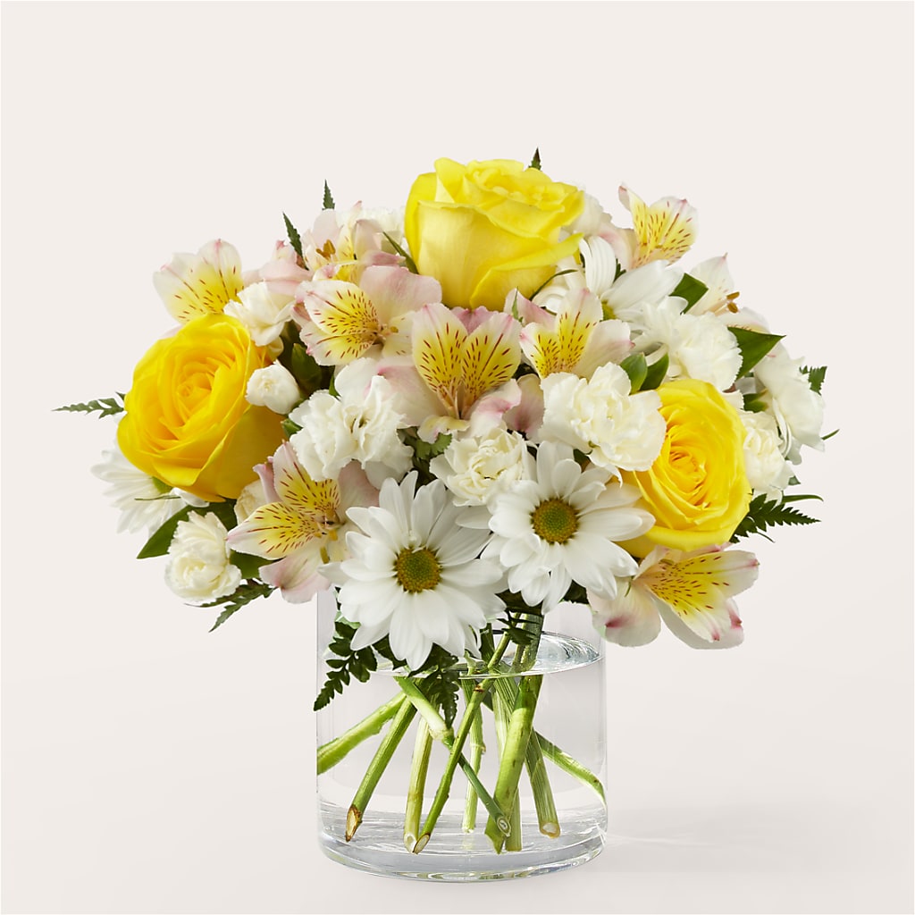 Gleeful Bouquet – Four Seasons Flowers, Guelph ON