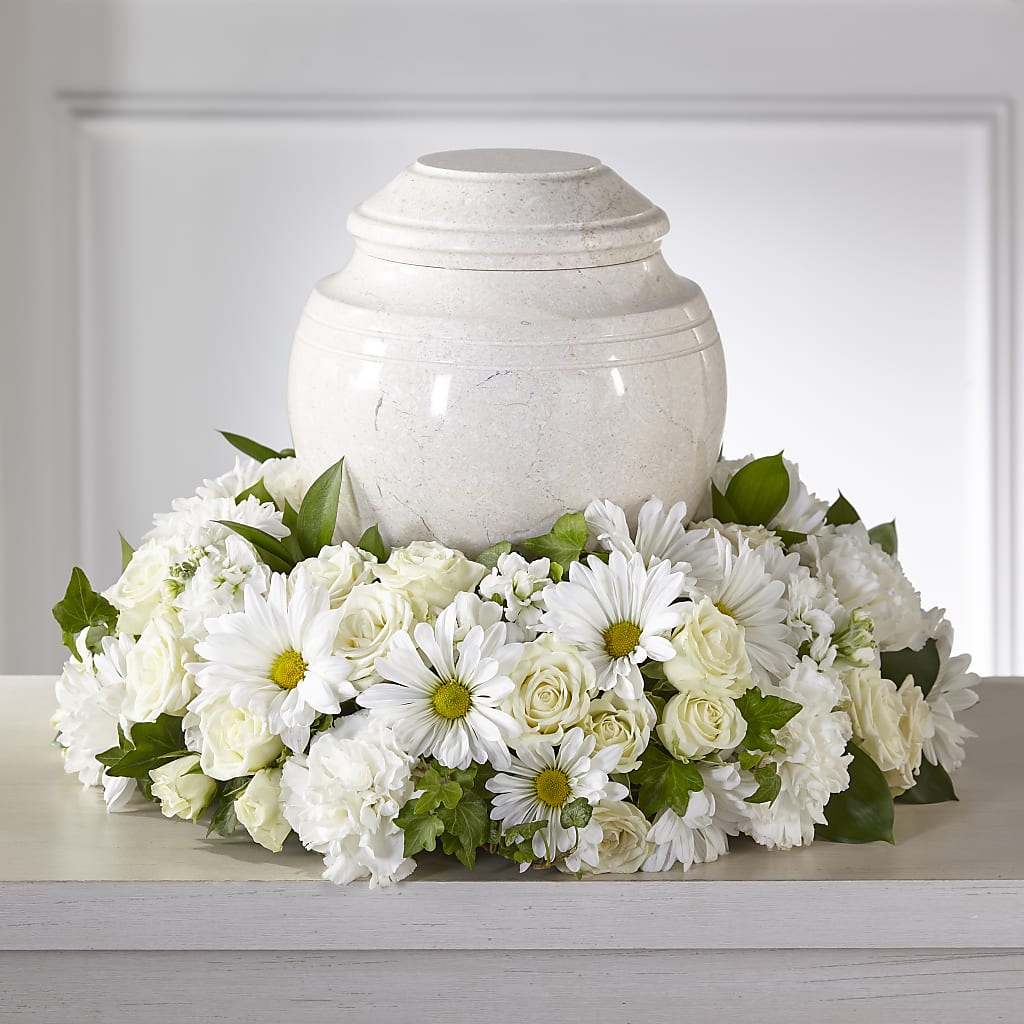 Ivory Gardens Cremation Adornment – Four Seasons Flowers, Guelph ON