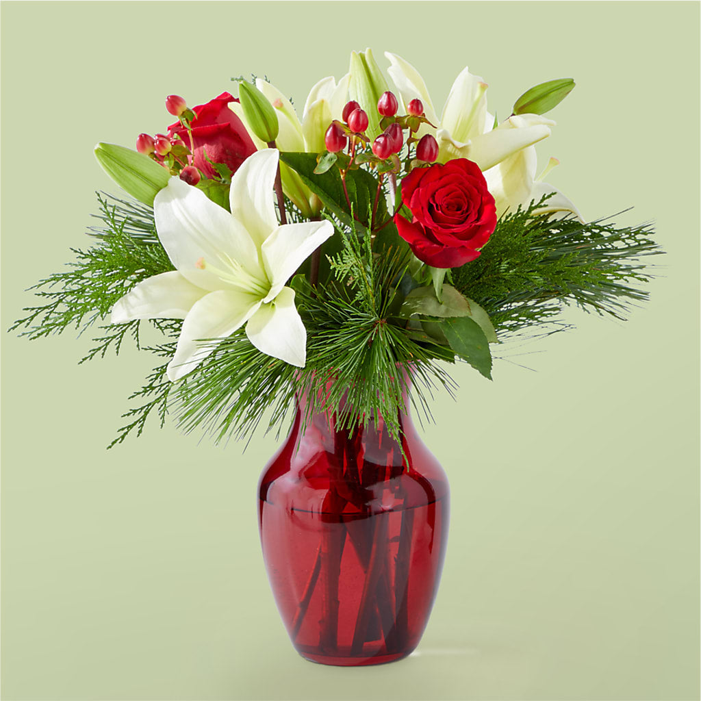 Evergreen Delight Bouquet – Four Seasons Flowers, Guelph ON