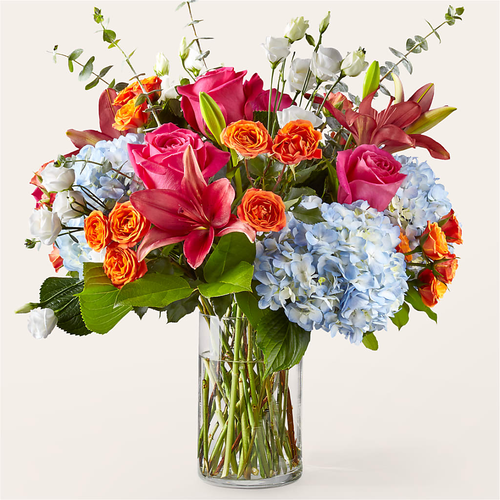 Awestruck Luxury Bouquet – Four Seasons Flowers, Guelph ON