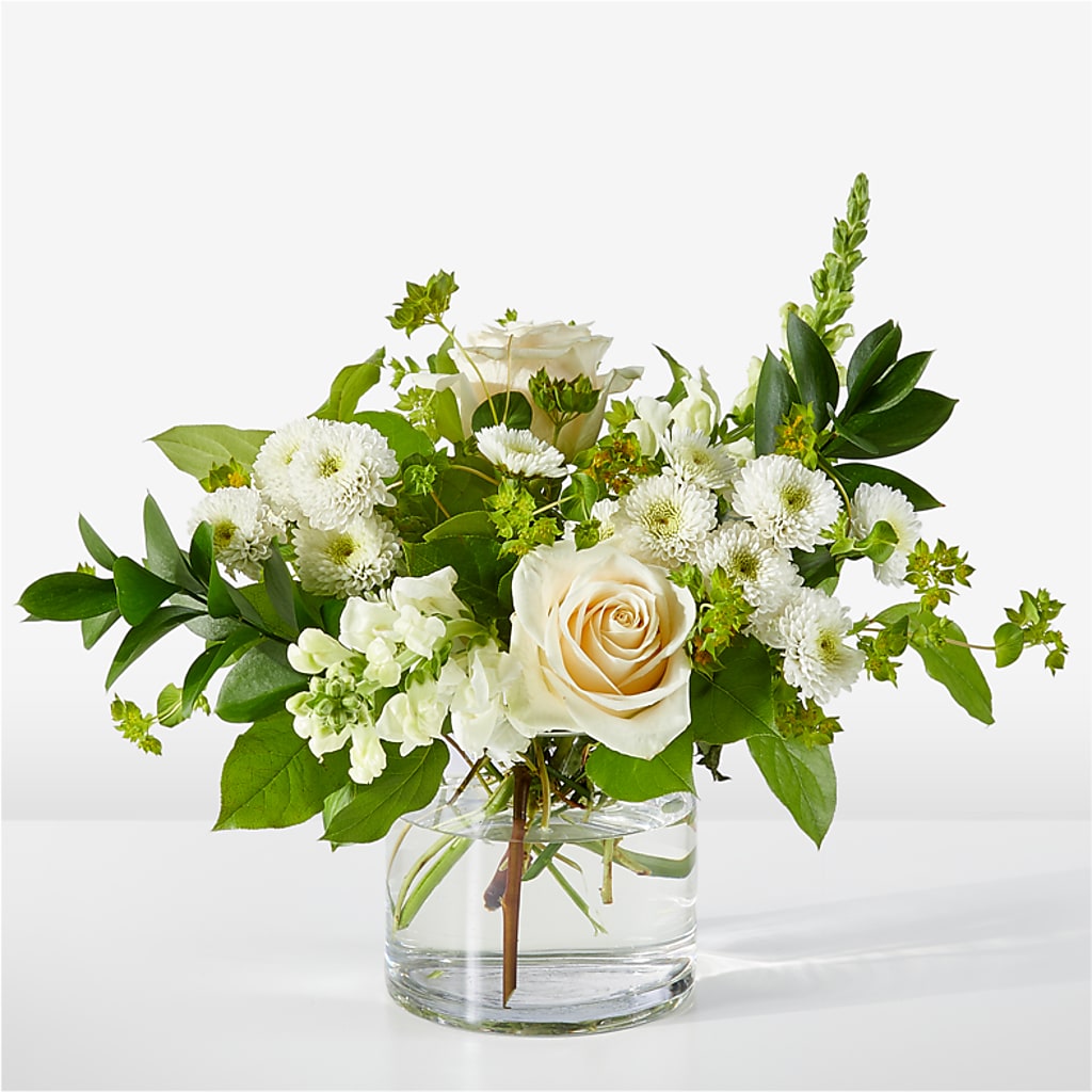 Hint of Vanilla Bouquet – Four Seasons Flowers, Guelph ON
