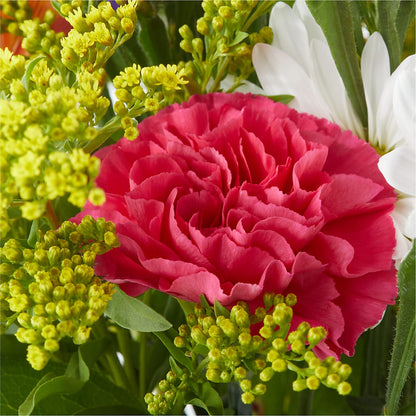 Oopsie Daisy Bouquet –  Four Seasons Flowers, Guelph ON