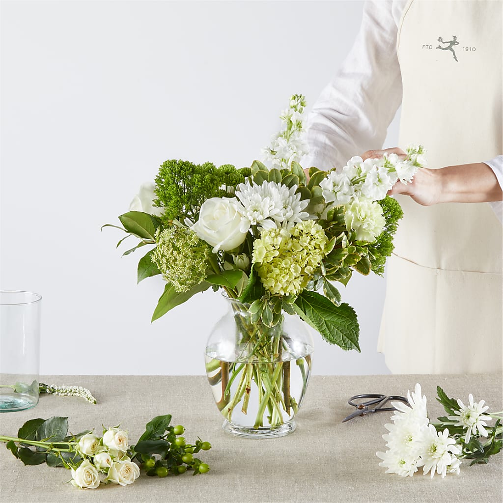 Irish Garden - A Florist Original –  Four Seasons Flowers, Guelph ON